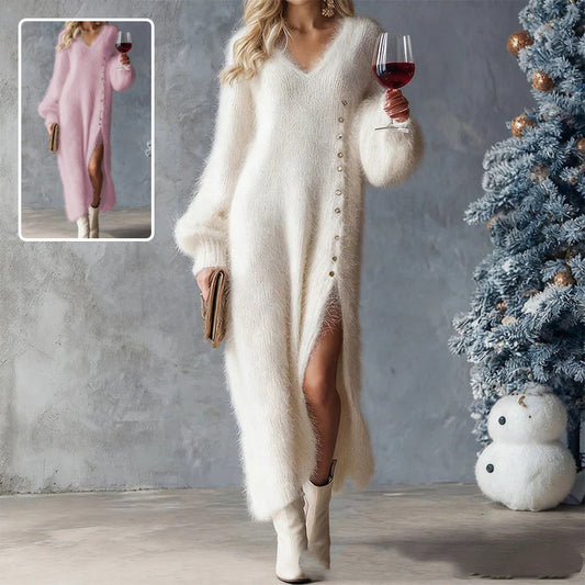 Elegant knitted dress with a side slit