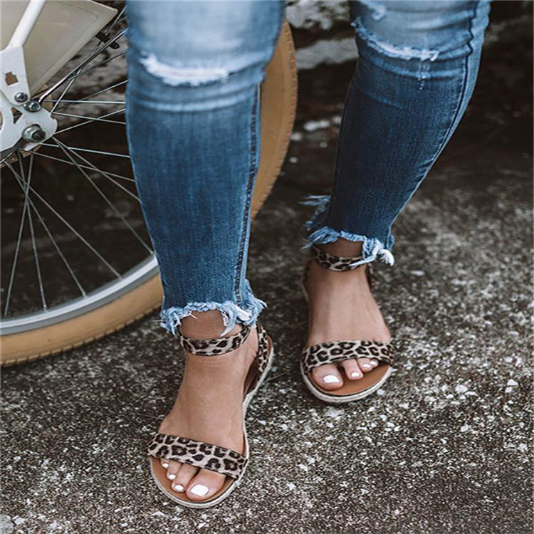 Statement Leopard Sandals – The Ultimate Trend for Summer