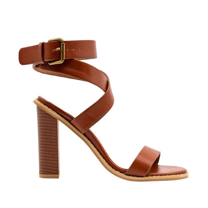 Elegant Plus-Size Sandals with Chunky Heels – Style Meets Stability