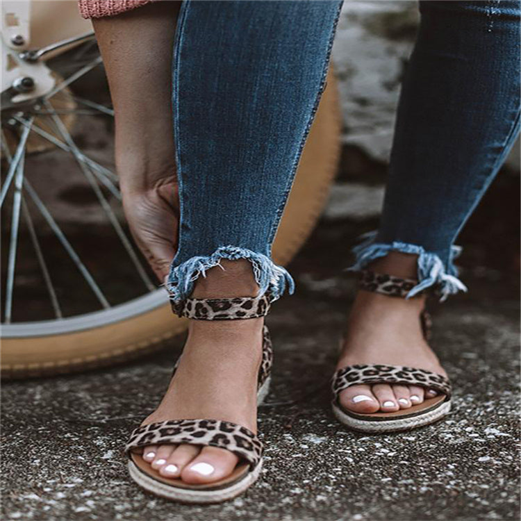 Statement Leopard Sandals – The Ultimate Trend for Summer