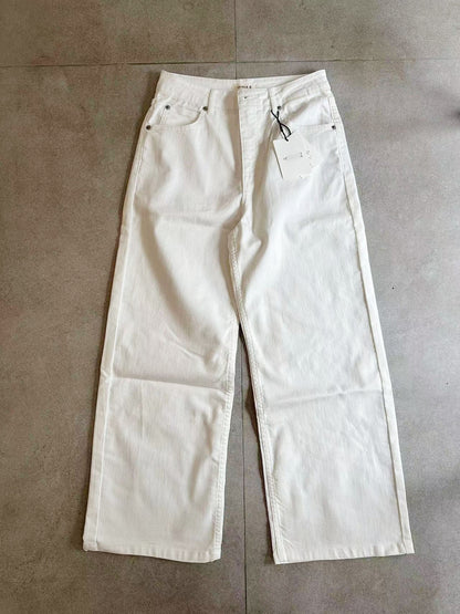 Trendy Wide-Leg Jeans for Women – Effortless Style & Comfort